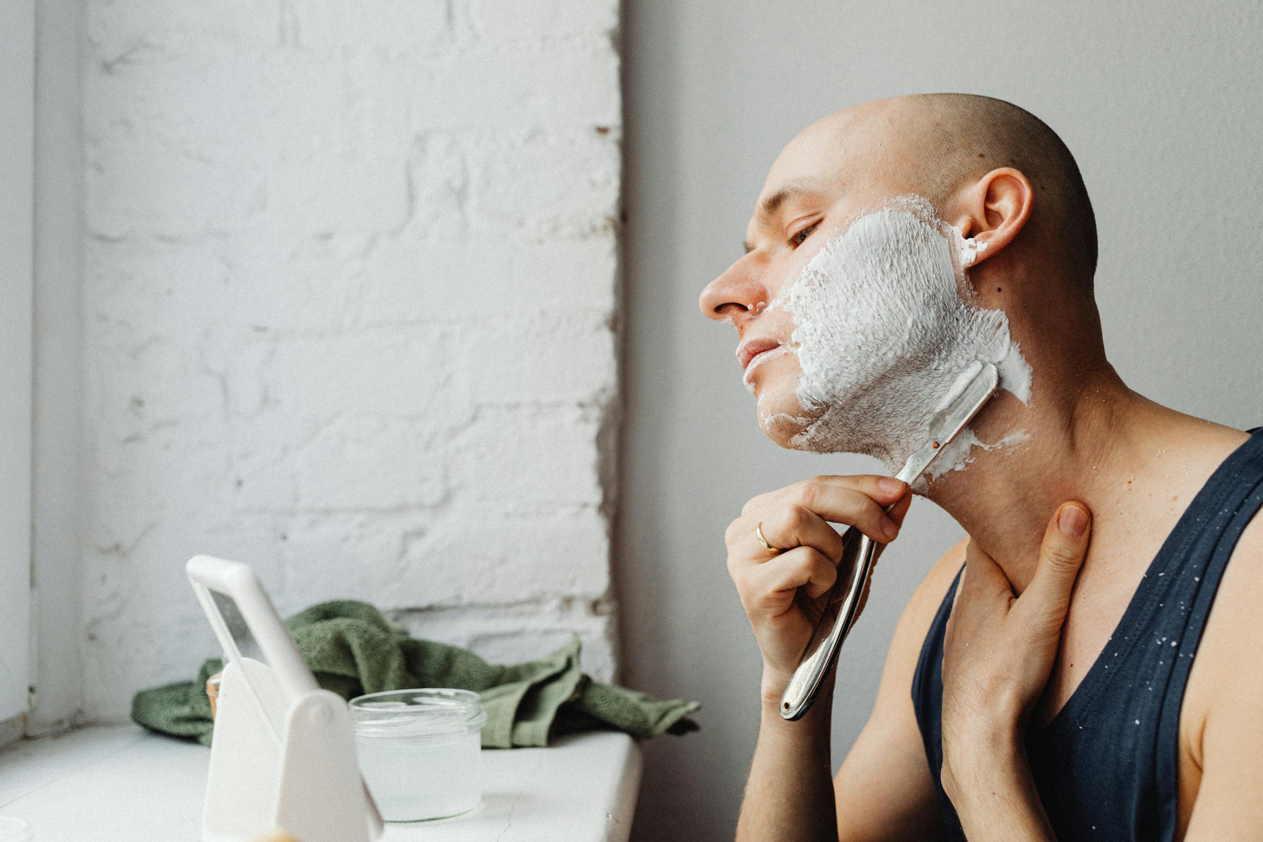 Ultimate Manscaping Guide: 10 Essential Body Grooming Tips & Rules for Men